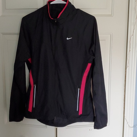 Nike Jackets & Blazers - LIKE NEW Full Zip Nike Running Jacket